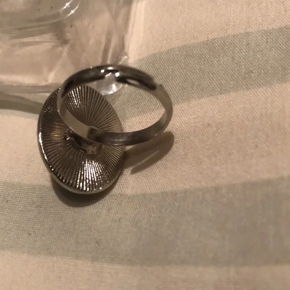 Mood ring - Picture 2 of 5